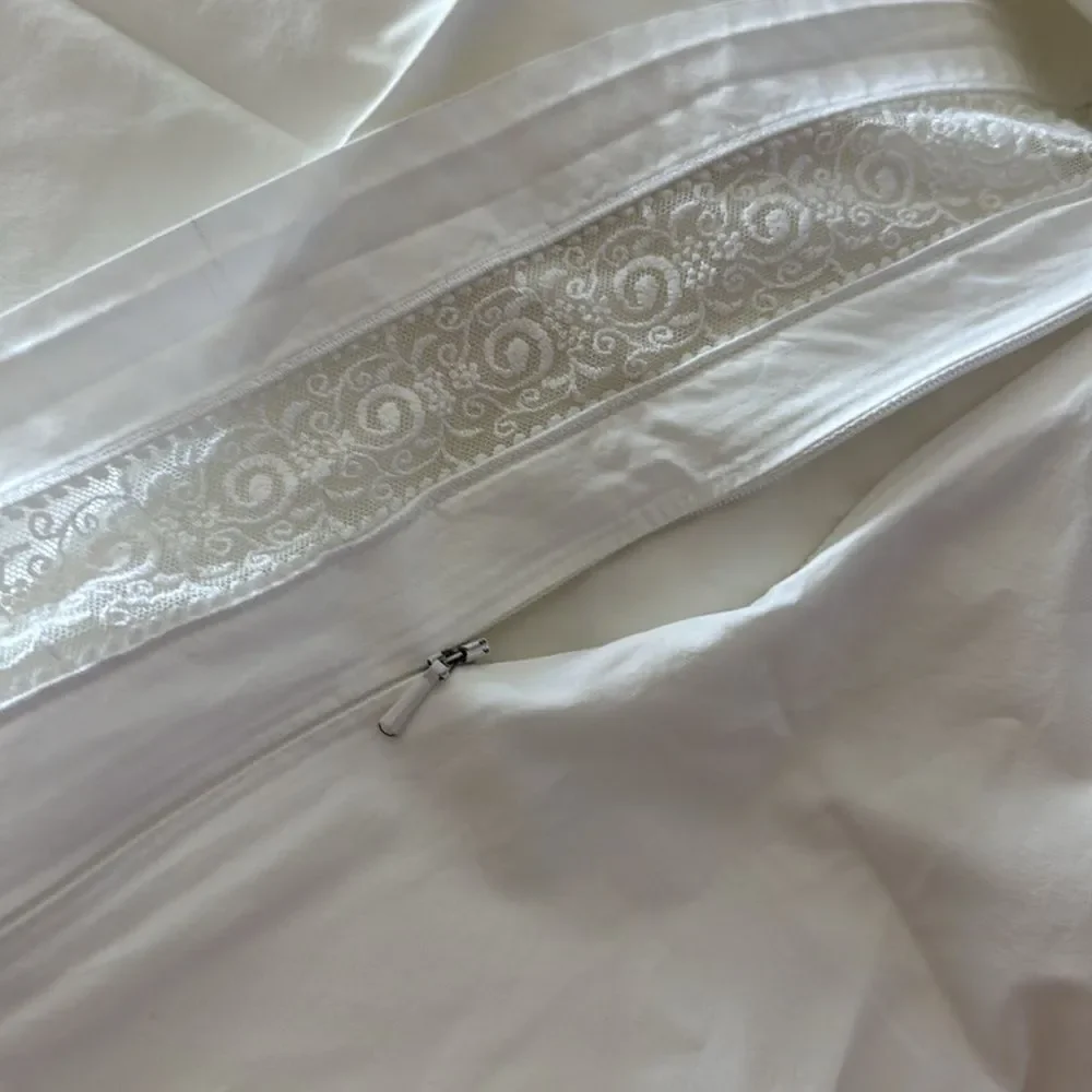 Hudson Park Collection Pillow Sham(2)